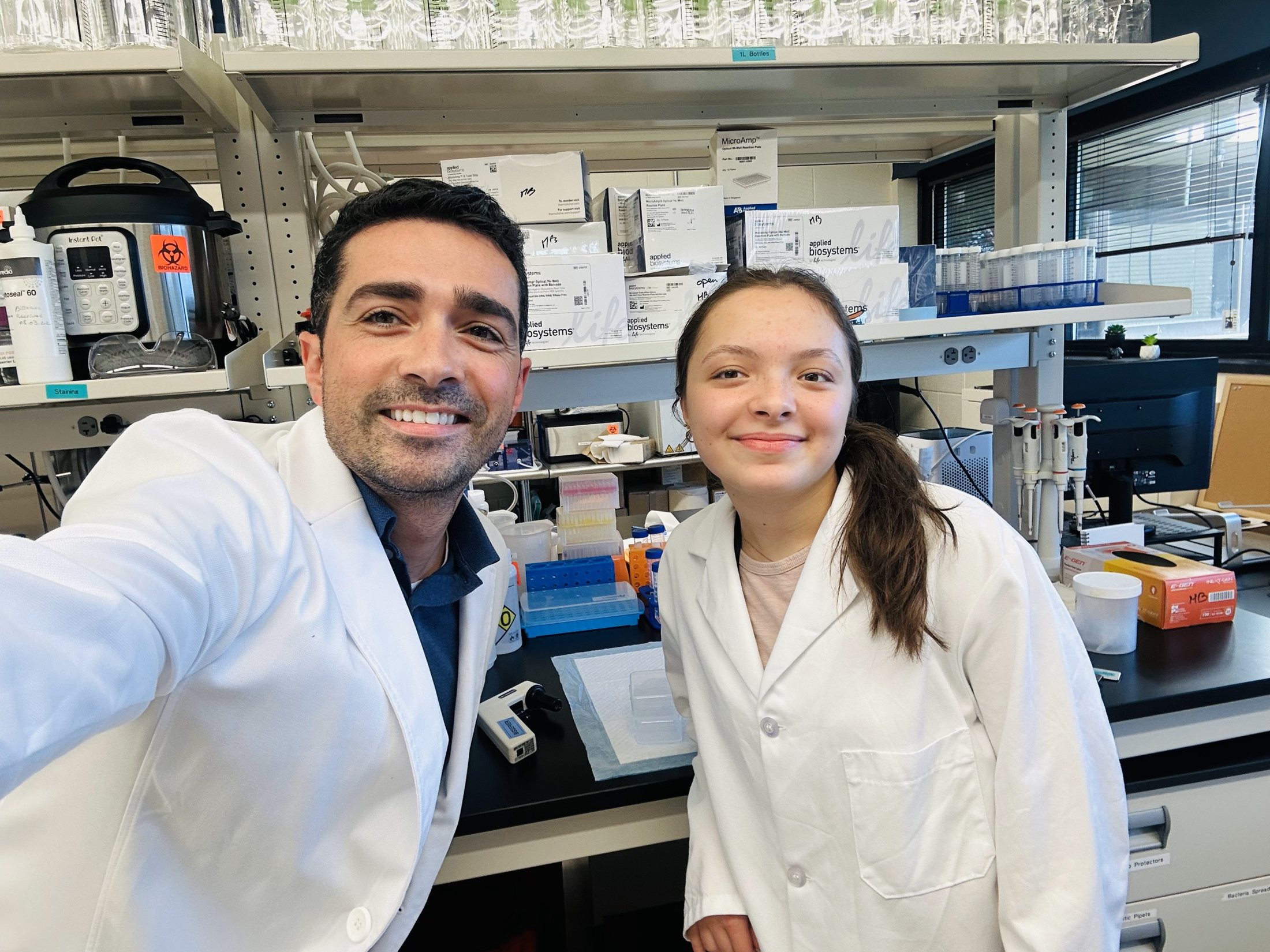 Mentoring at the laboratory bench